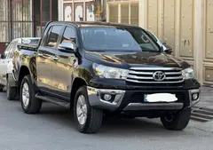 تویوتا، هایلوکس دو کابین