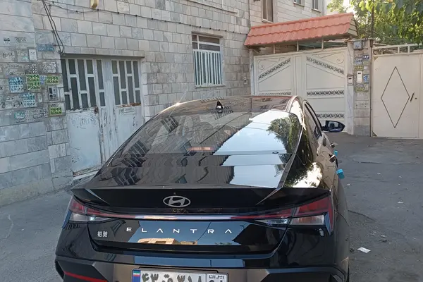 هیوندای  النترا