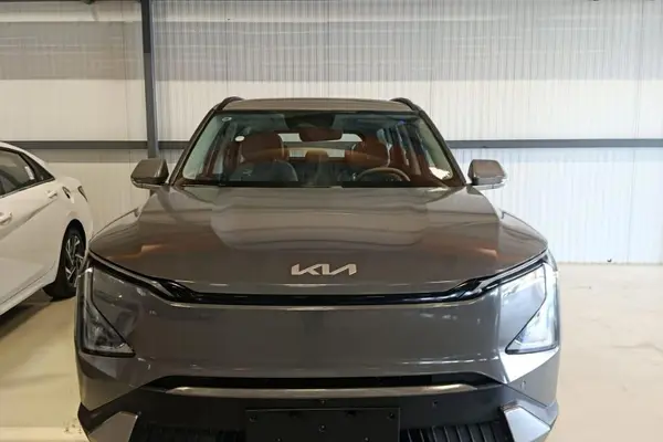 کیا، EV5