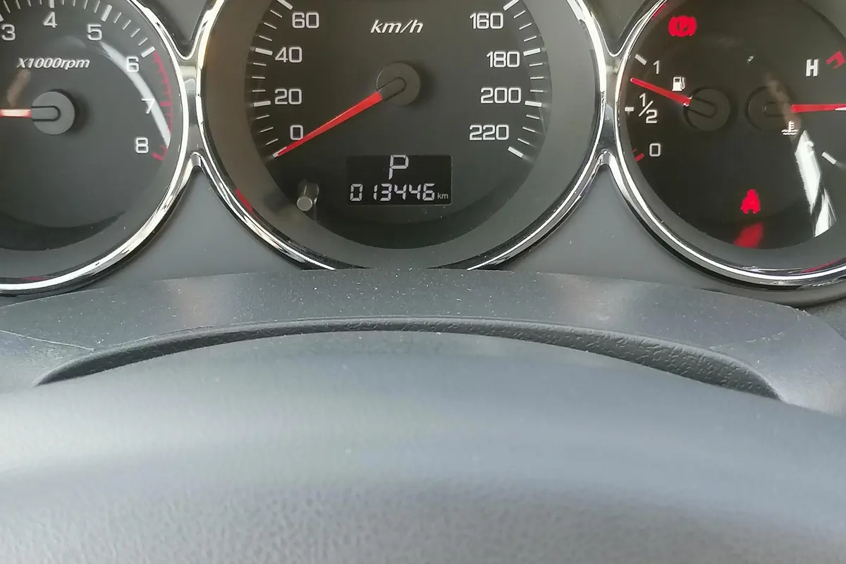 دانگ فنگ،  H30 کراس