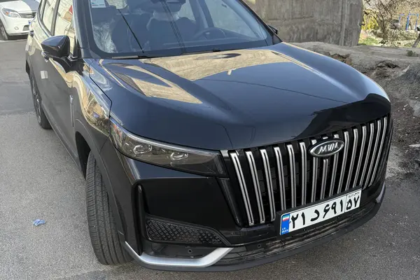 ام وی ام، X77