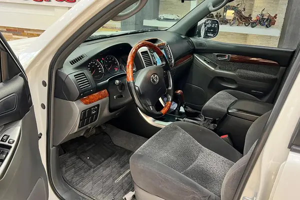 تویوتا، پرادو  چهار در