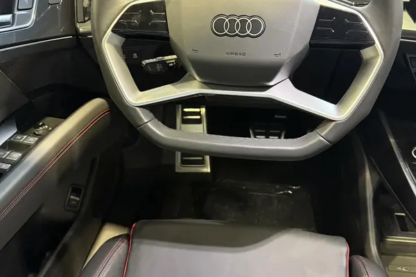 آئودی، Q5 e-tron