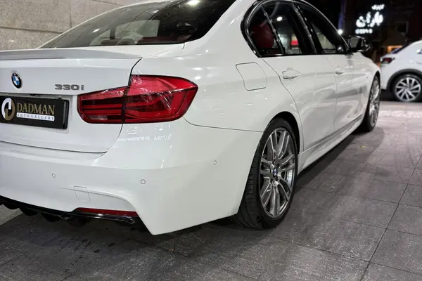 ب ام و، سری 3 سدان