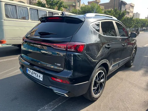 کی ام سی  X5