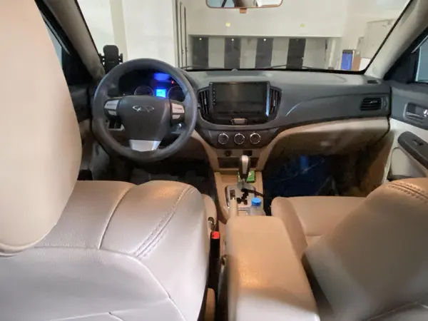 ام وی ام، 550