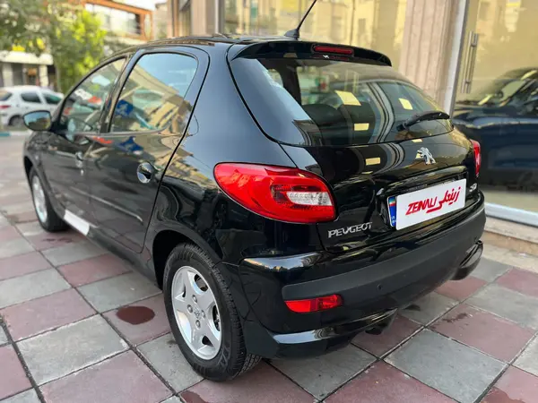 پژو  207