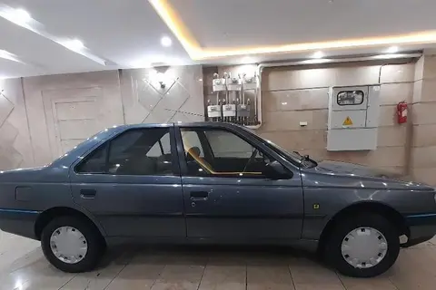 پژو، 405