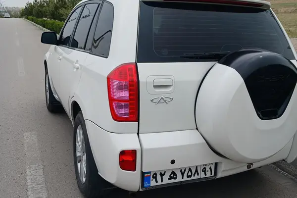 ام وی ام  X33