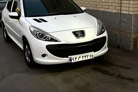 پژو، 207