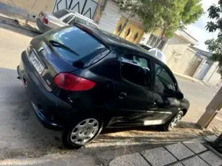 پژو،  206