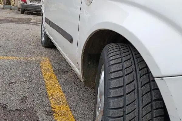 تیبا، صندوق دار