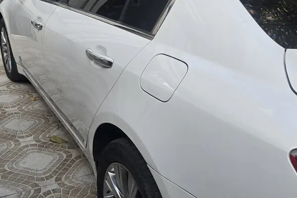 هیوندای  جنسیس