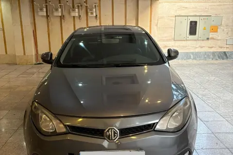 ام جی، 6