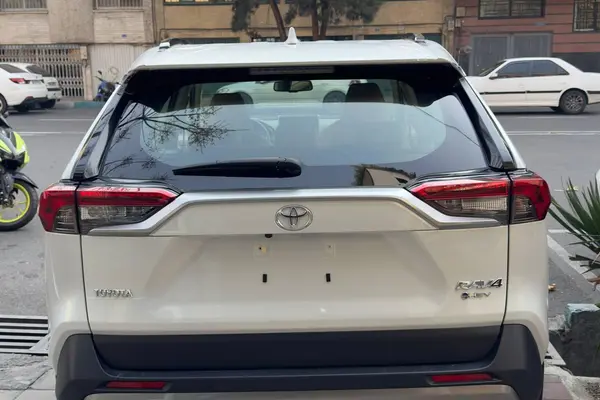 تویوتا، راوفور هیبرید