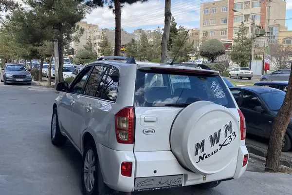 ام وی ام، X33