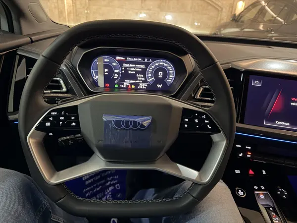 آئودی، Q4 e-tron