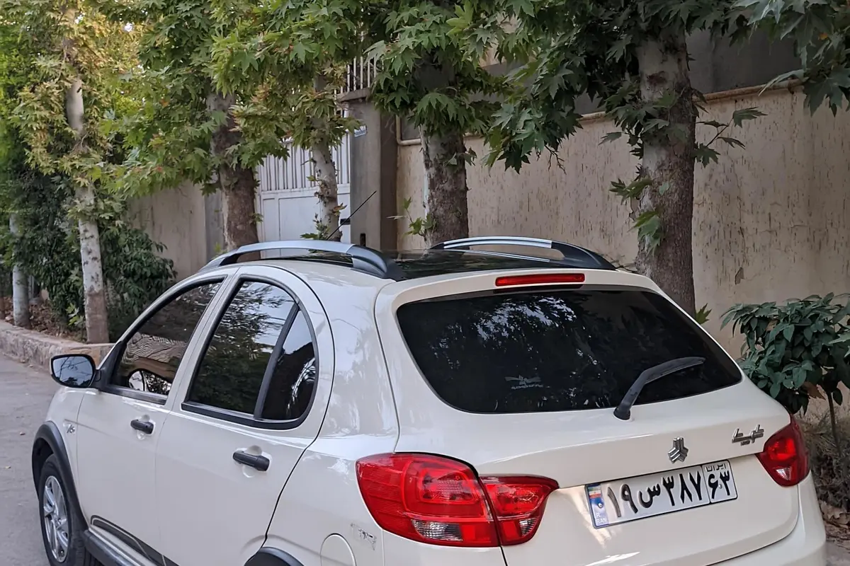 کوییک،  دنده ای R