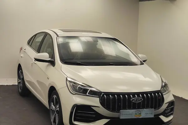 چری، آریزو 5T اسپرت FL