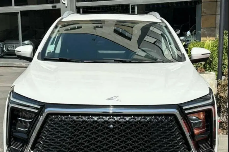 کی ام سی  X5