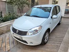 رنو، ساندرو