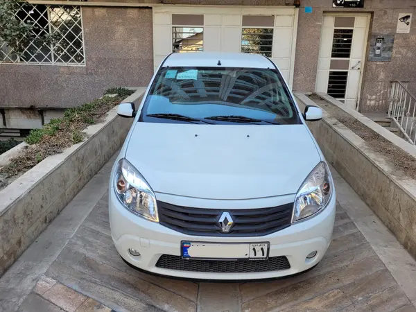 رنو، ساندرو