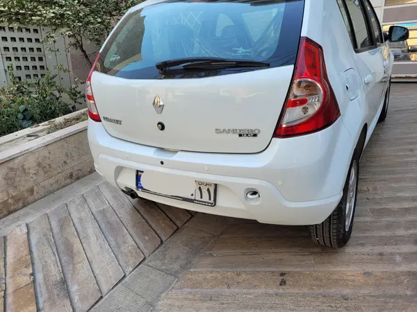 رنو، ساندرو