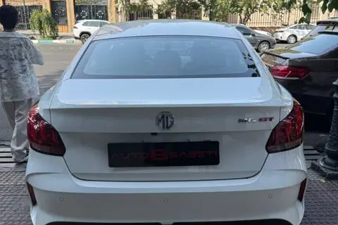 ام جی، GT