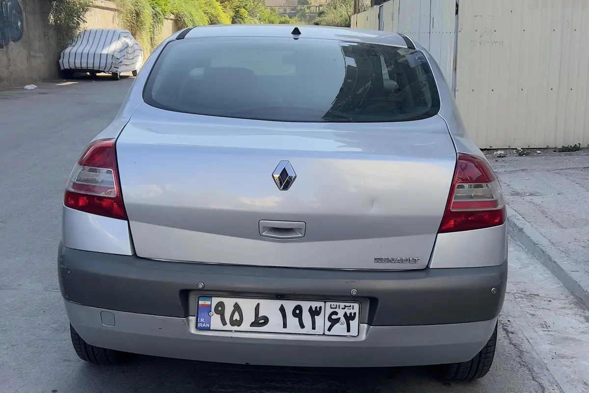 رنو،  مگان (وارداتی)