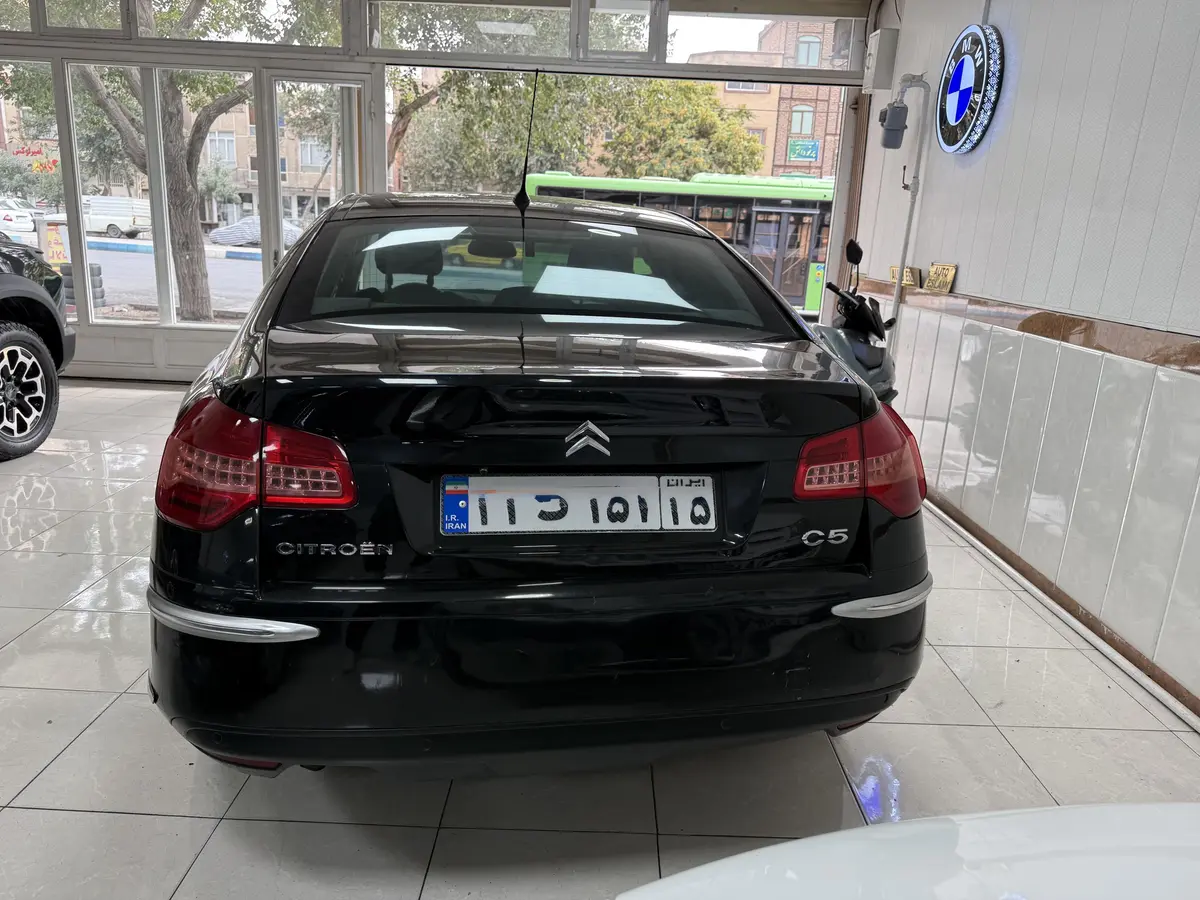 سیتروئن،  C5