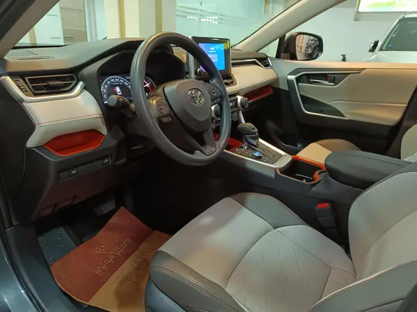 تویوتا، راوفور