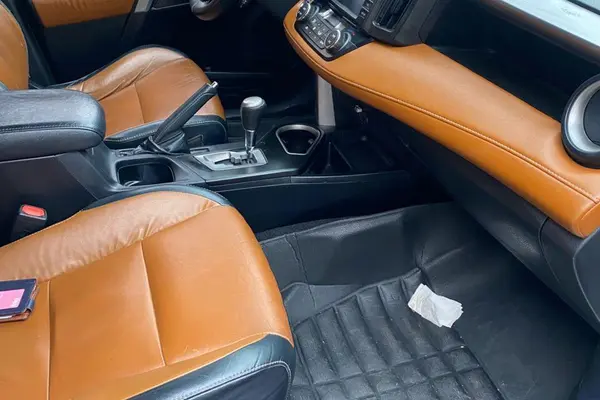 تویوتا، راوفور