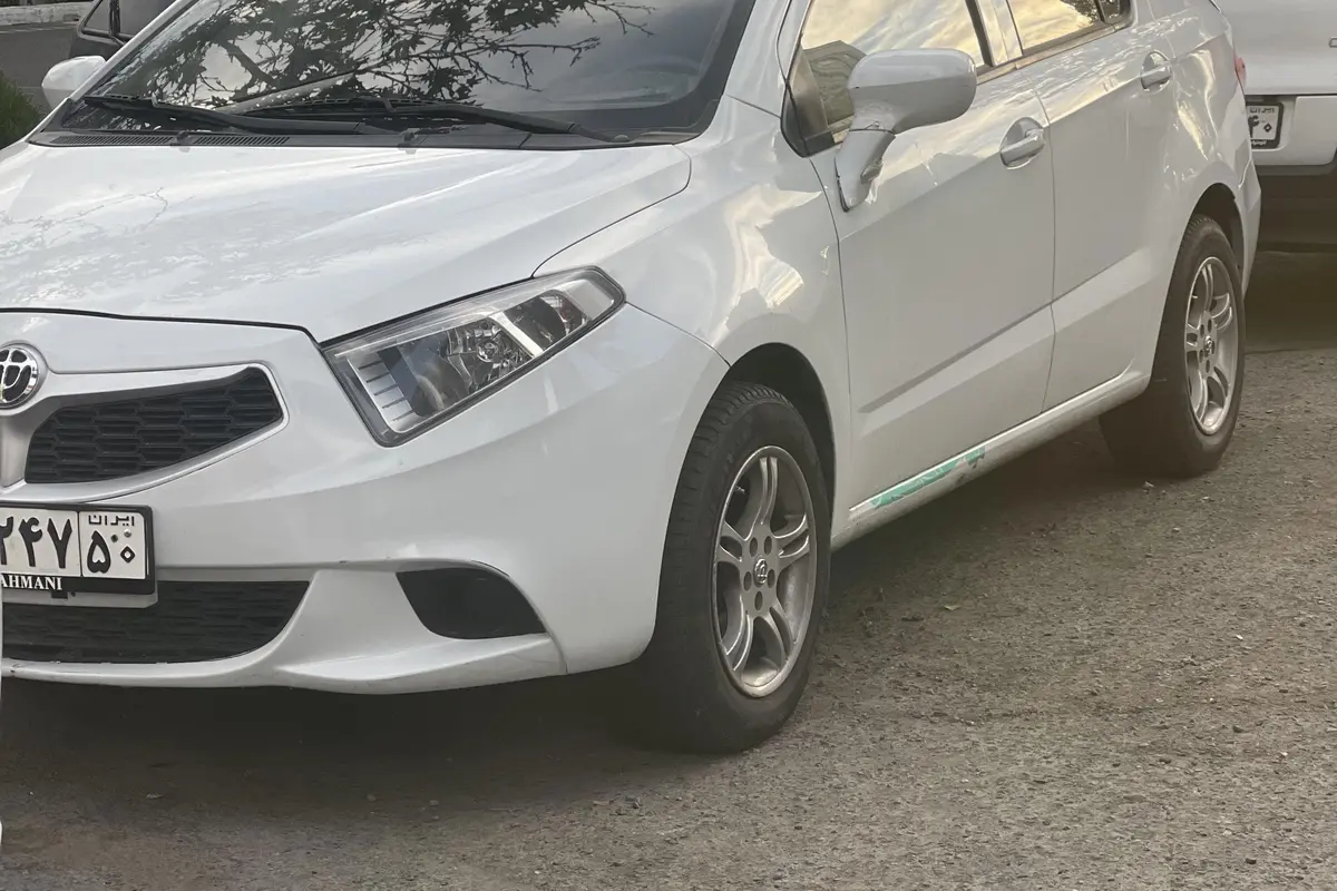 برلیانس،  H230