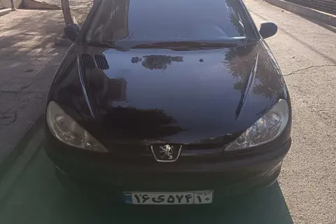 پژو، 206