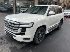 تویوتا، لندکروز چهار در