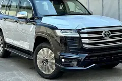 تویوتا، لندکروز چهار در