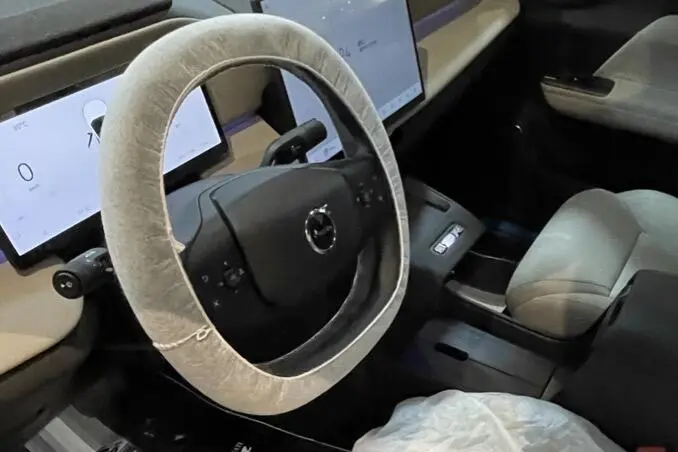ولوو،  XC70