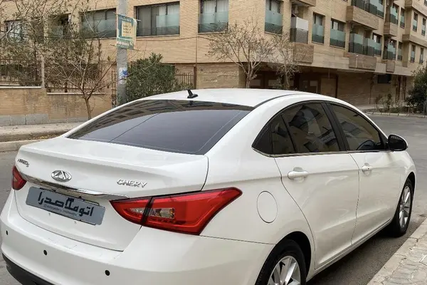 چری، آریزو 5