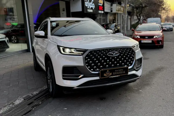 فونیکس، تیگو 8 پرو هیبرید (F8 PRO PHEV)