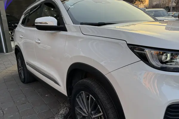 فونیکس، تیگو 8 پرو هیبرید (F8 PRO PHEV)