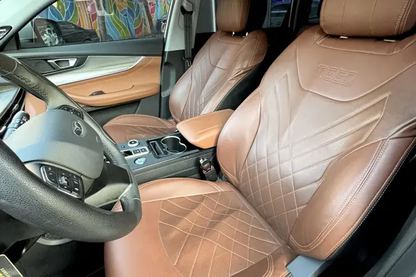 فونیکس، تیگو 8 پرو هیبرید (F8 PRO PHEV)