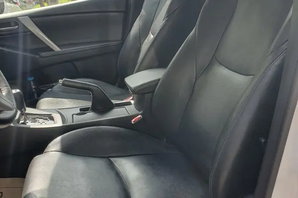 تارا، اتوماتیک V4