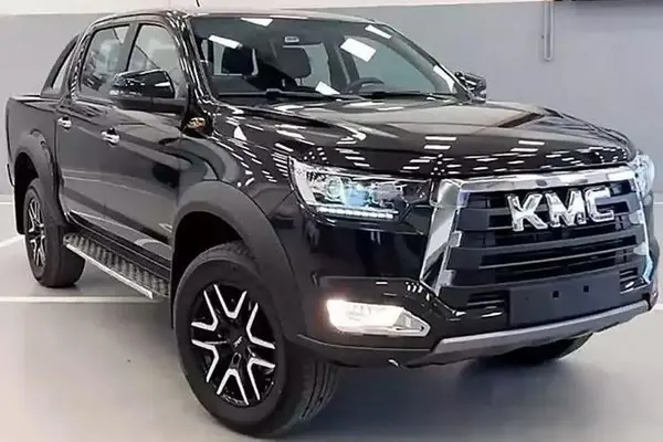 کی ام سی  T8