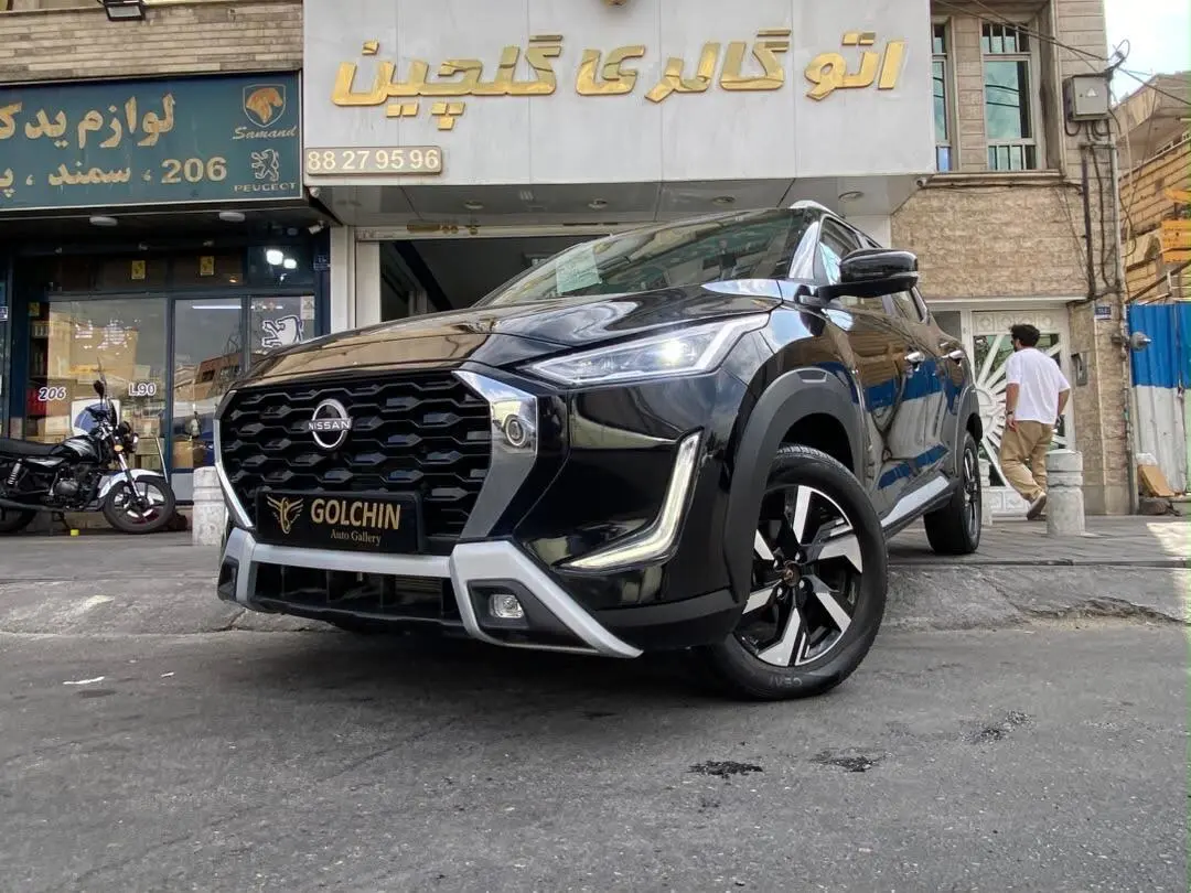 نیسان،  مگنایت