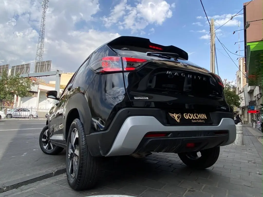 نیسان،  مگنایت
