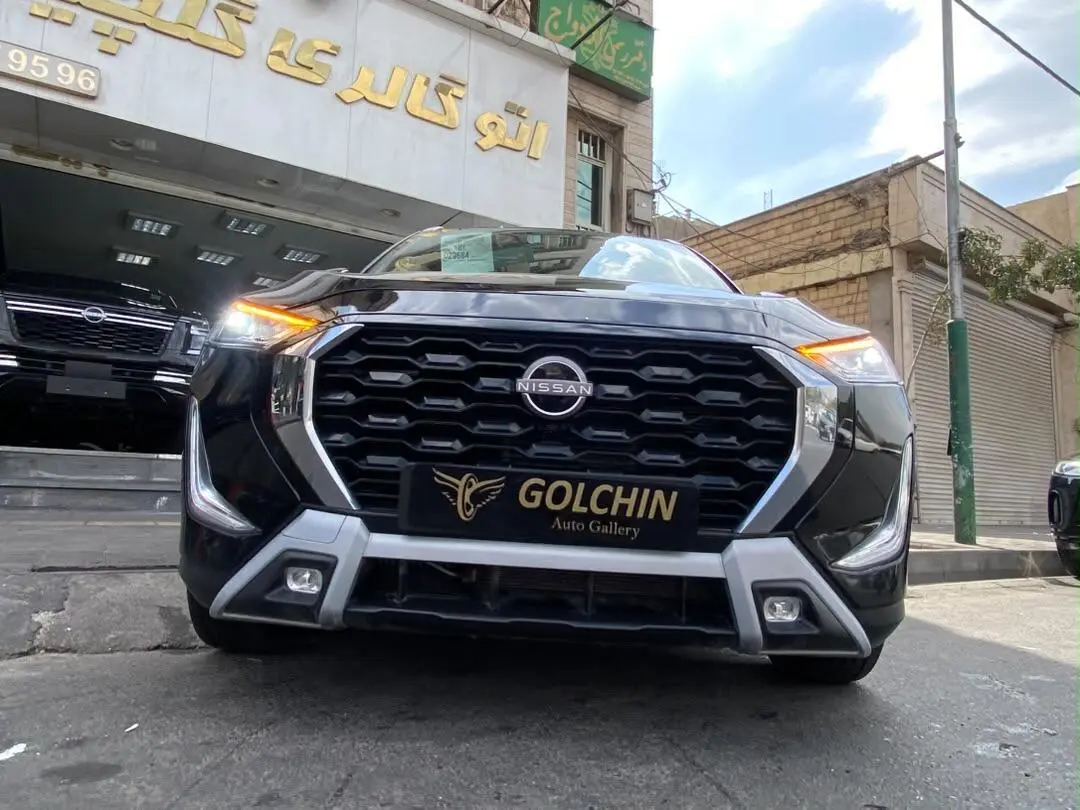 نیسان،  مگنایت