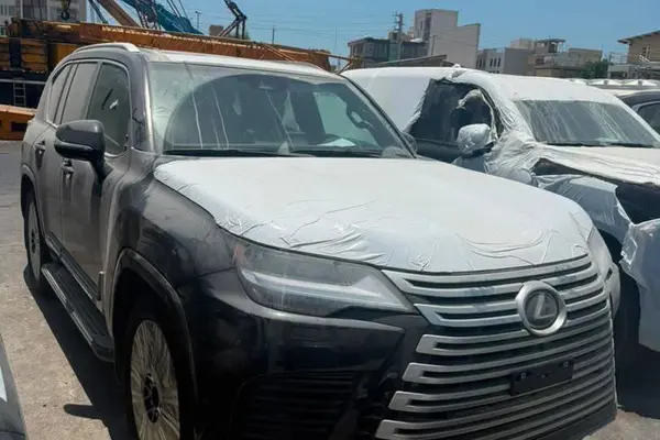 لکسوس  LX