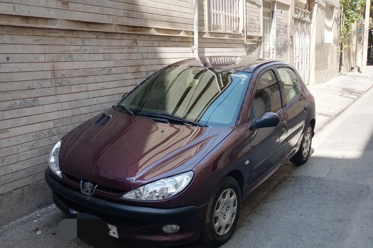 پژو،  206