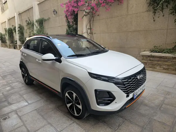 ام وی ام  X33 کراس
