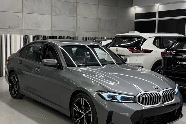 ب ام و، سری 3 سدان